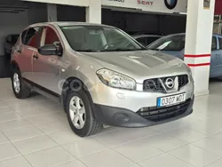 Gris / plata Usado 2013 Nissan Qashqai Tekna SUV | 8999 € (Precio justo)