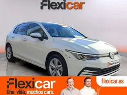 Blanco Usado 2022 VW Golf VIII Berlina | 17.990 € (Buen precio)