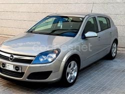 Beige Usado 2006 Opel Astra Enjoy Berlina | 5490 € (Precio justo)