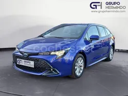 Azul Usado 2024 Toyota Corolla Active Familiar | 24.850 € (Precio justo)