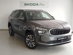 Gris / plata Nuevo 2024 Skoda Kodiaq Selection SUV | 41.900 € (Precio justo)