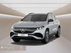 Gris Nuevo 2025 Mercedes EQA250+ AMG SUV | 51.125 € (Precio justo)