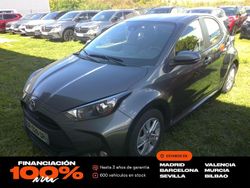 Gris Usado 2023 Mazda 2 Center-Line Utilitario | 16.450 € (Precio justo)