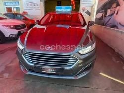 Gris / plata Usado 2019 Ford Mondeo Titanium Berlina | 12.995 € (Buen precio)