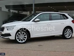 Blanco Usado 2022 Skoda Kamiq Sport SUV | 19.800 € (Precio justo)