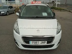 Blanco Usado 2015 Peugeot 5008 Style Monovolumen | 9500 € (Precio justo)
