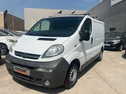 Blanco Usado 2005 Opel Vivaro Van | 5800 €