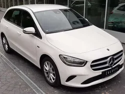 Blanco Usado 2021 Mercedes B250e Monovolumen | 24.900 € (Precio justo)