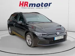 Negro Usado 2021 VW Golf VIII Life Familiar | 17.950 € (Precio justo)