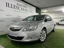 Gris / plata Usado 2010 Opel Astra Enjoy Berlina | 6499 € (Precio justo)