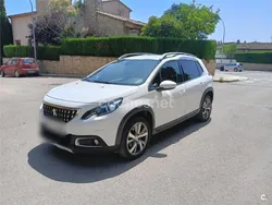 Blanco Usado 2018 Peugeot 2008 Allure SUV | 9500 € (Precio justo)