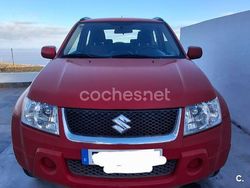 Rojo Usado 2009 Suzuki Grand Vitara SUV | 7500 € (Buen precio)