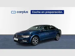 Azul Usado 2020 VW Passat Executive Berlina | 19.290 € (Buen precio)