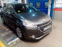 Gris / plata Usado 2013 Peugeot 208 Active Utilitario | 7490 € (Precio justo)