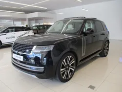 Santorini black Usado 2024 Land Rover Range Rover SE SUV | 129.900 €