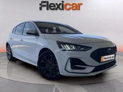 Blanco Usado 2023 Ford Focus ST-Line Berlina | 17.990 € (Buen precio)