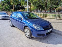 Azul Usado 2005 Opel Astra Enjoy Berlina | 5600 € (Caro)