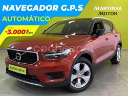 Rojo Usado 2021 Volvo XC40 Business Edition SUV | 27.300 € (Precio justo)