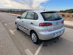Gris / plata Usado 2005 Seat Ibiza Reference Berlina | 2995 € (Precio justo)