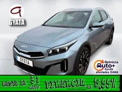 Gris / plata Usado 2023 Kia XCeed SUV | 24.500 € (Precio justo)