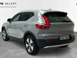 Usado 2023 Volvo XC40 Core SUV | 36.300 € (Precio justo)