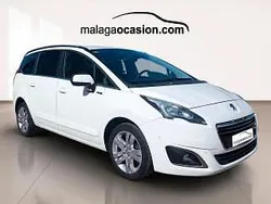 Blanco Usado 2016 Peugeot 5008 Style Monovolumen | 9990 € (Precio justo)