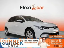 Blanco Usado 2023 VW Golf VIII Life Berlina | 15.990 € (Buen precio)
