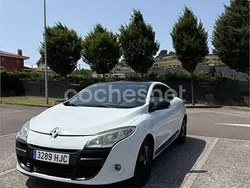 Blanco Usado 2012 Renault Mégane III Bose Edition Coupe | 5500 € (Precio justo)