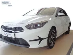 Usado 2023 Kia Ceed | 18.500 € (Precio justo)