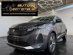 Gris / plata Usado 2022 Peugeot 5008 Allure SUV | 17.999 € (Precio justo)