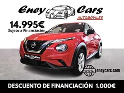 Rojo Usado 2021 Nissan Juke Enigma SUV | 15.995 € (Precio justo)