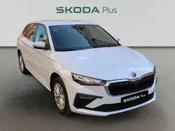 Blanco Nuevo 2024 Skoda Scala Selection Utilitario | 19.990 € (Buen precio)