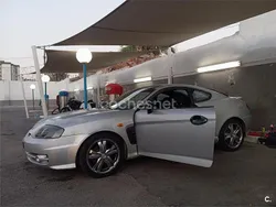 Gris / plata Usado 2003 Hyundai Coupé Coupe | 1900 € (Buen precio)
