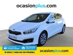 Blanco Usado 2017 Kia Ceed GT Utilitario | 12.350 € (Precio justo)