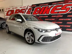 Blanco Usado 2021 VW Golf VIII GTE Berlina | 26.495 € (Precio justo)