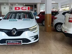 Blanco Usado 2021 Renault Mégane IV Business Berlina | 12.490 € (Precio justo)