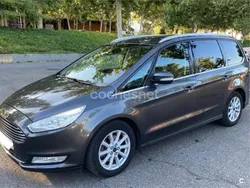 Gris / plata Usado 2017 Ford Galaxy Titanium Monovolumen | 12.500 € (Precio justo)