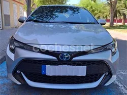 Gris / plata Usado 2020 Toyota Corolla Active Berlina | 18.500 € (Precio justo)