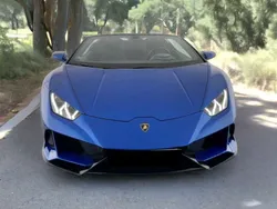 Azul Usado 2021 Lamborghini Huracán Descapotable | 355.000 € (Un poco caro)
