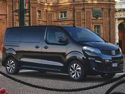Grisnegro Nuevo 2025 Fiat E-Ulysse Lounge Monovolumen | 41.498 €