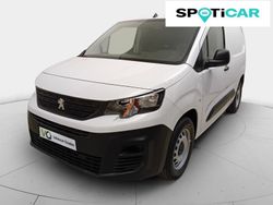 Kaolin white Usado 2023 Peugeot E-Partner Monovolumen | 27.700 € (Un poco caro)