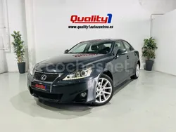 Negro Usado 2011 Lexus IS200d Luxury Line Berlina | 8900 €