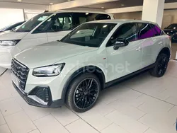 Gris / plata Nuevo 2025 Audi Q2 SUV | 37.900 € (Un poco caro)