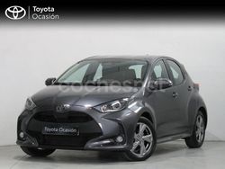 Gris / plata Usado 2024 Toyota Yaris Hybrid Active Berlina | 19.990 € (Precio justo)
