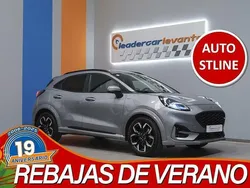 Gris / plata Usado 2023 Ford Puma ST-Line SUV | 18.900 € (Precio justo)