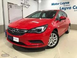 Rojo Usado 2017 Opel Astra Selective | 13.500 € (Precio justo)