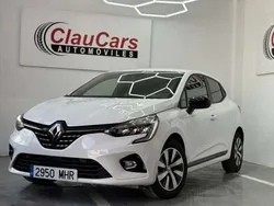 Blanco Usado 2023 Renault Clio V Equilibre Utilitario | 13.200 € (Precio justo)