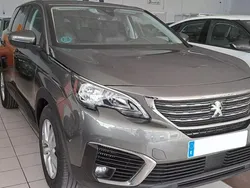 Gris pirineos Usado 2020 Peugeot 5008 Active Monovolumen | 18.560 € (Precio justo)
