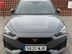 Gris / plata Usado 2023 Cupra Leon Berlina | 29.000 € (Precio justo)