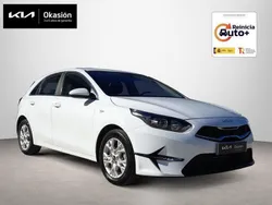 Blanco Usado 2024 Kia Ceed Berlina | 18.490 € (Precio justo)